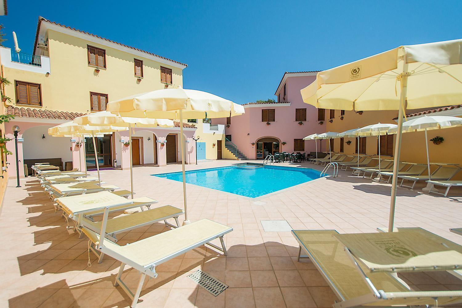 Residence Cala Viola Cala Liberotto Exterior photo